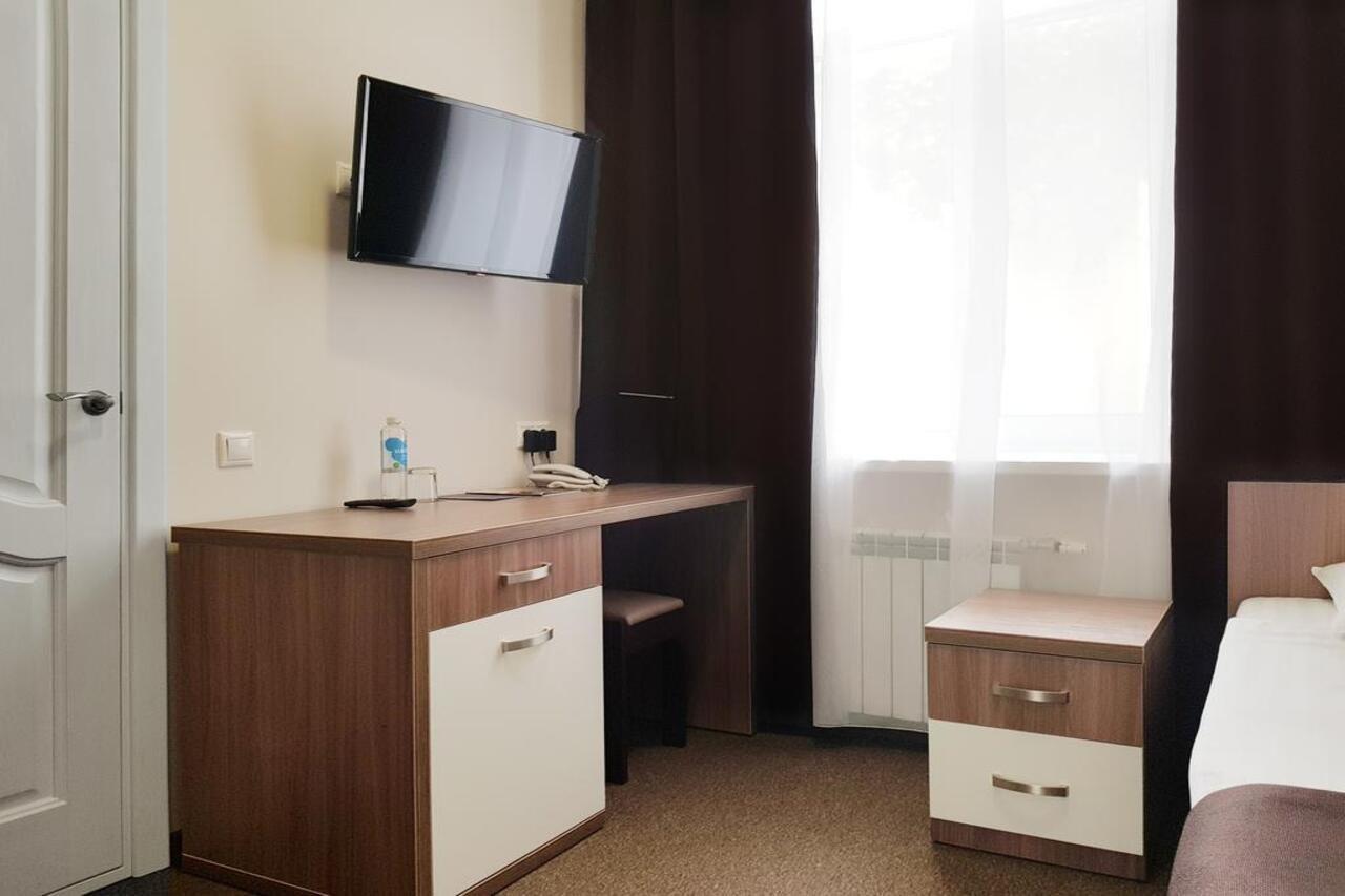 Molodezhnaya Hotel Brest Buitenkant foto