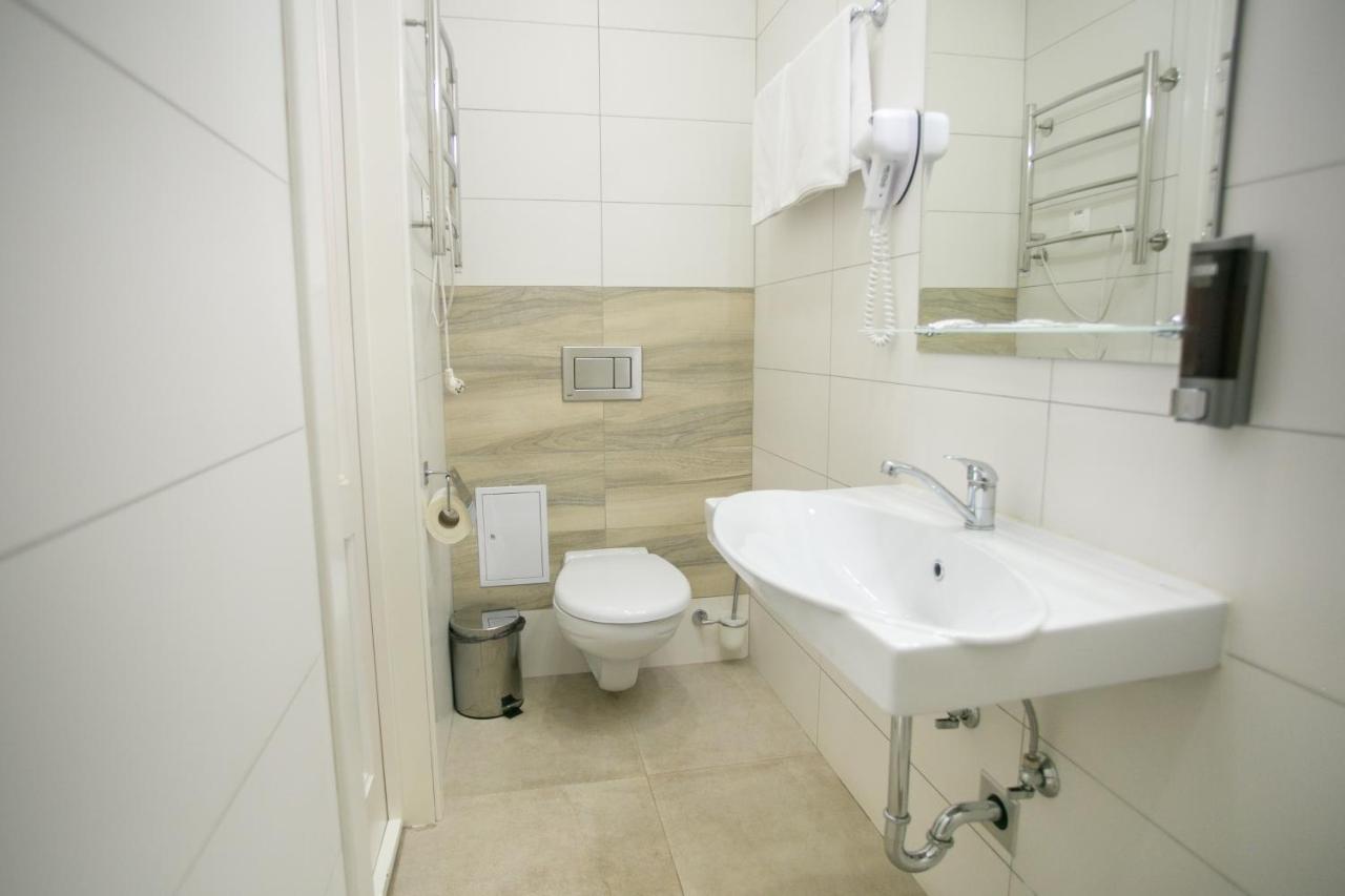 Molodezhnaya Hotel Brest Buitenkant foto