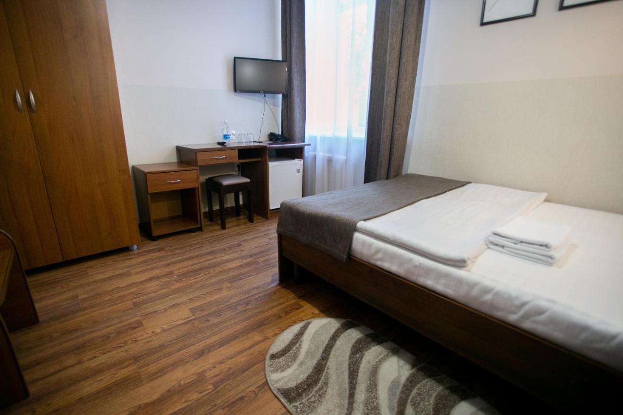 Molodezhnaya Hotel Brest Buitenkant foto