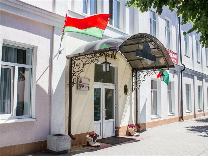 Molodezhnaya Hotel Brest Buitenkant foto